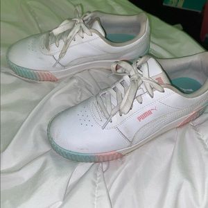 Womens puma shoes